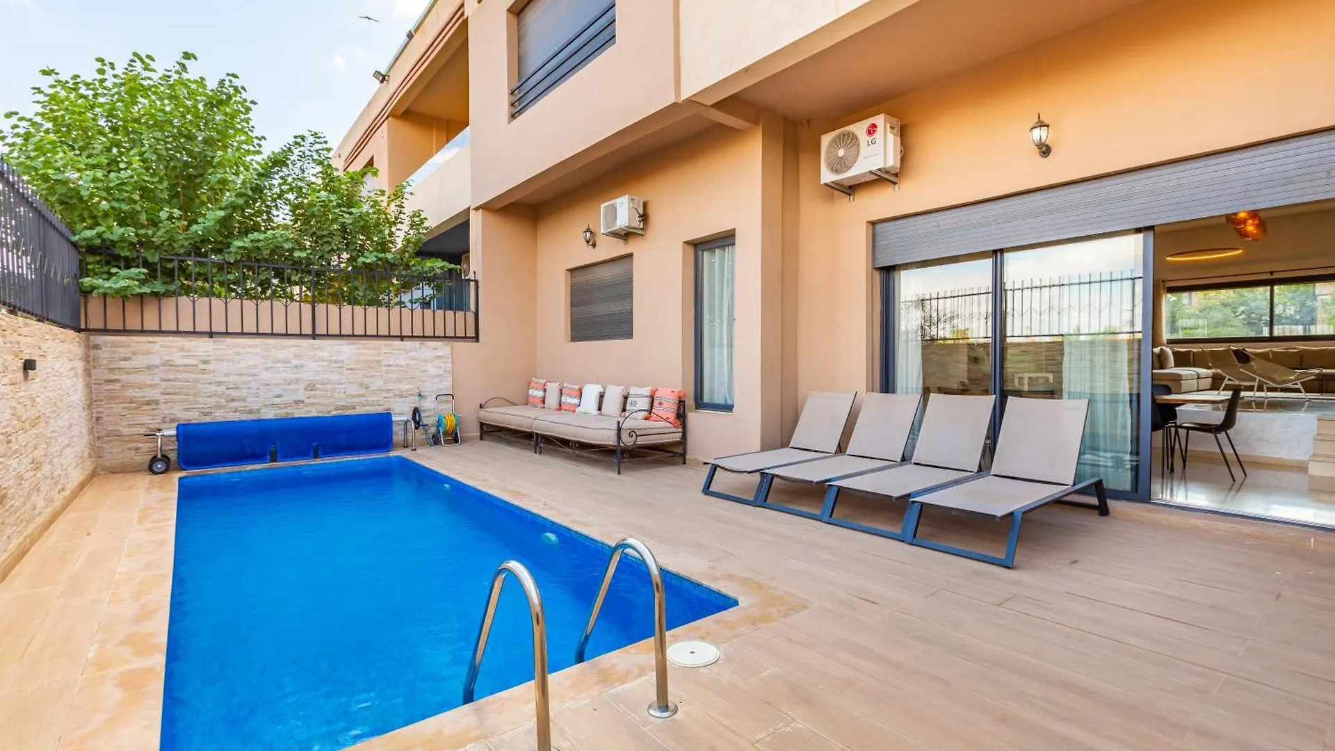 Villa Gina, Chic Et Moderne Avec Piscine&Terrasse Marrakesh 0*,  Morocco